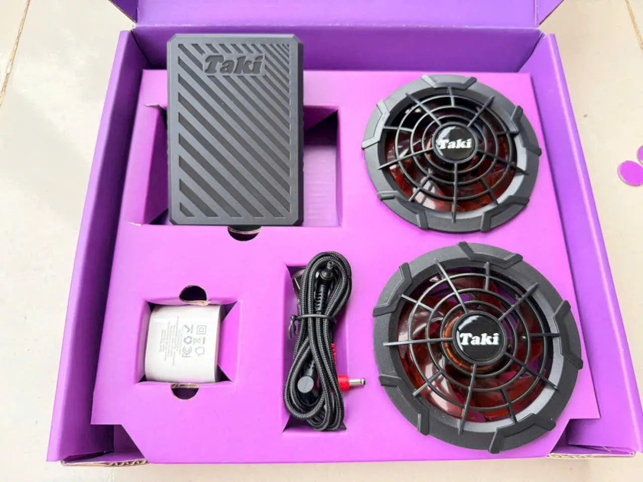 Bộ Pin Quạt Sạc Cho Áo Điều Hòa TAKI dung lượng 22000 mAh